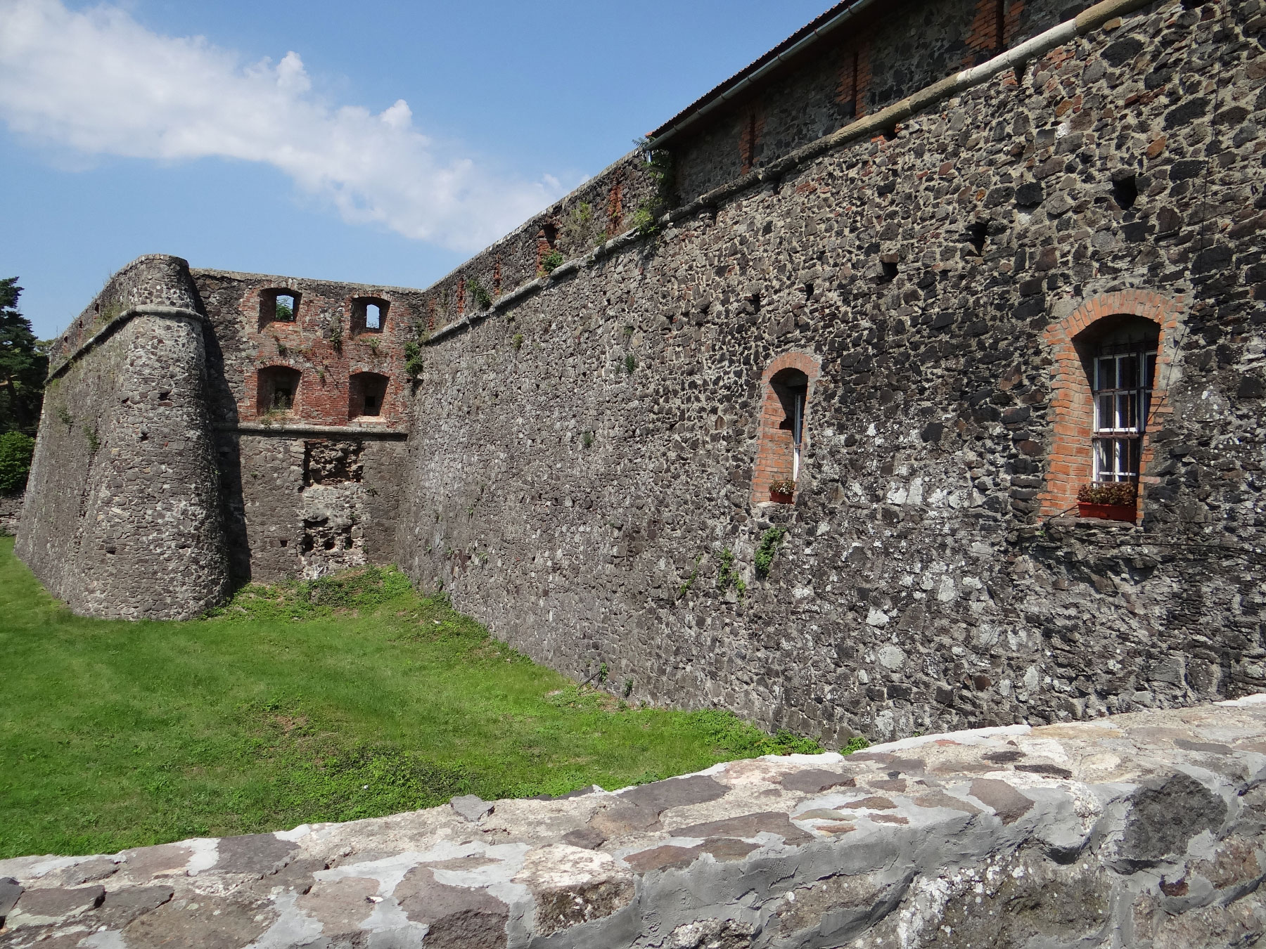 Uzhgorod (Photo license: CC BY 2.0)
